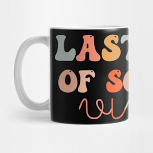 Summer break for Last Day Of School Vibes,School year ending,Funny groovy Farewell to school for  School's out Mug